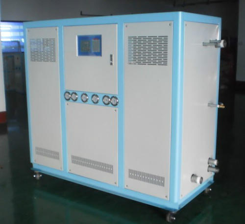 你知道冷油機(jī)是怎么降溫的嗎？